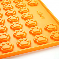 Silikónová pečiaca formička na maškrty COLLORY labky 1,5 x 1,5 cm – oranžová
